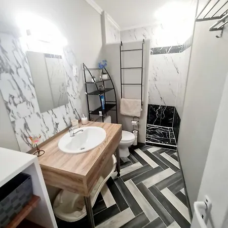 Silver Star Apartment Mako